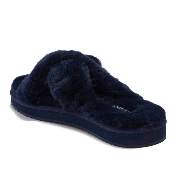 insignia blue koolaburra